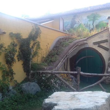 B&B Pervinca Rocca Grimalda ภายนอก รูปภาพ