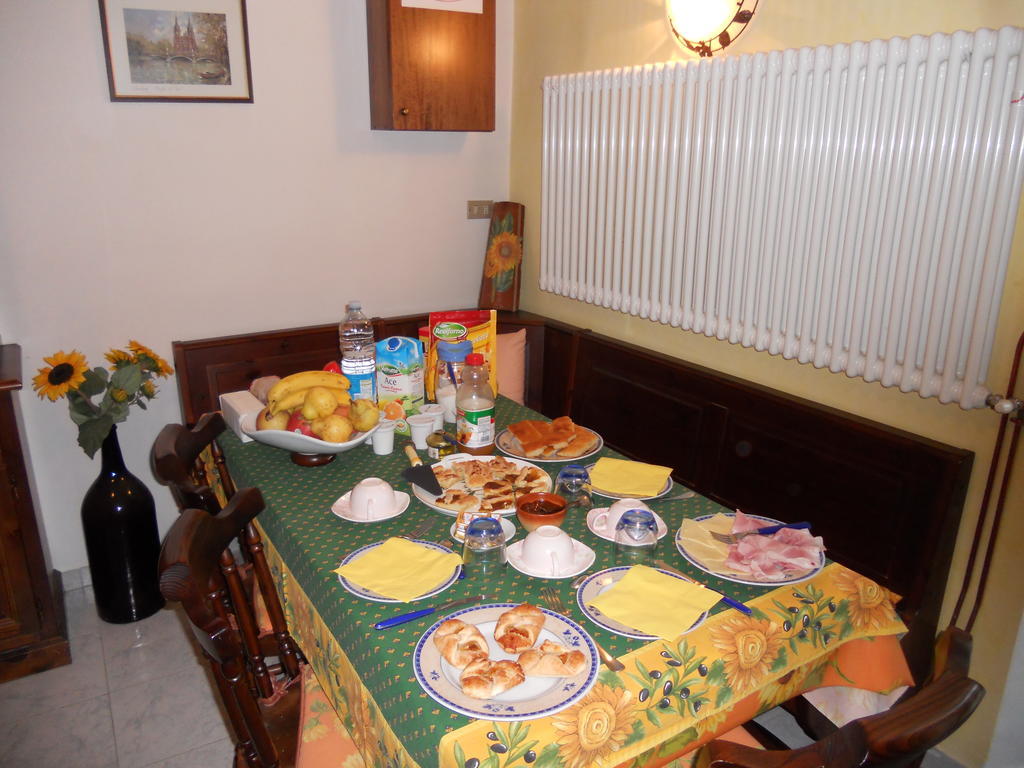 B&B Pervinca Rocca Grimalda ภายนอก รูปภาพ