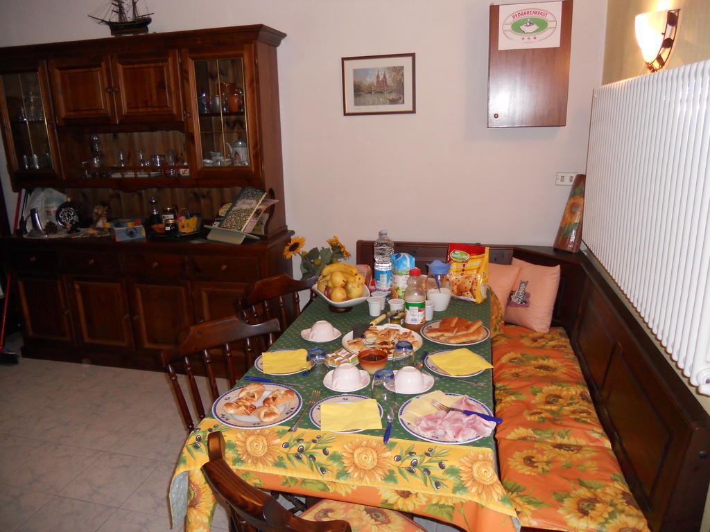 B&B Pervinca Rocca Grimalda ภายนอก รูปภาพ