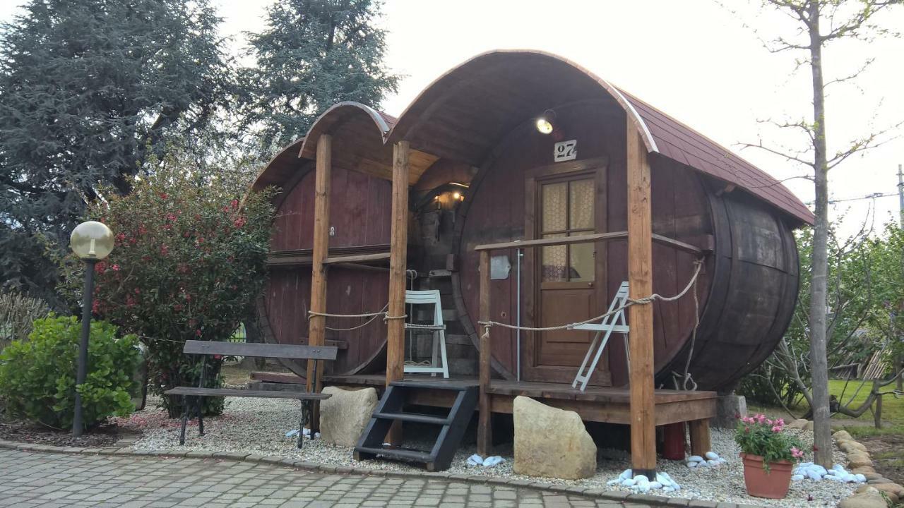B&B Pervinca Rocca Grimalda ภายนอก รูปภาพ